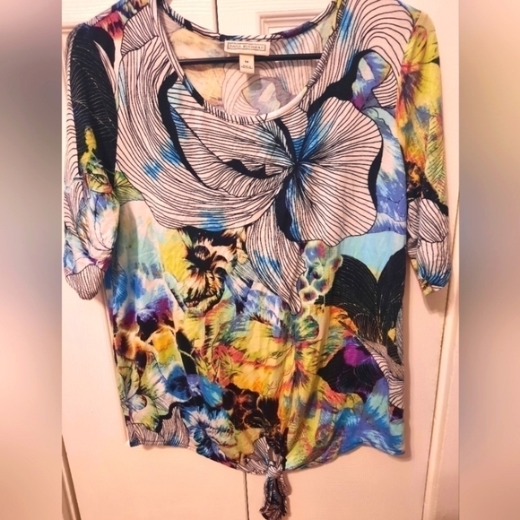 Colorful Floral Tie Bottom Top - Picture 1 of 1
